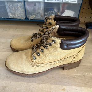 Aldo Womens Brown Leather Boots Size 9 Tan Excellent used condition Womens